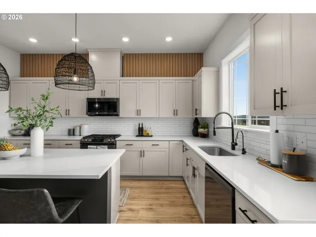 $985,000 | 16627 Southwest Darwin Avenue, Tigard, OR 97223