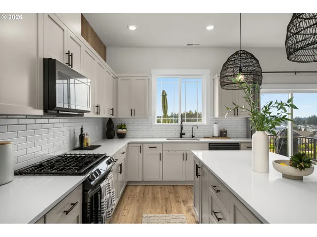 $985,000 | 16627 Southwest Darwin Avenue, Tigard, OR 97223