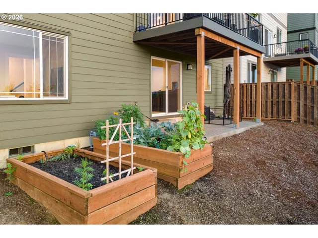 $985,000 | 16627 Southwest Darwin Avenue, Tigard, OR 97223