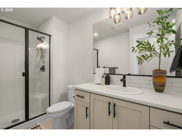 $985,000 | 16627 Southwest Darwin Avenue, Tigard, OR 97223