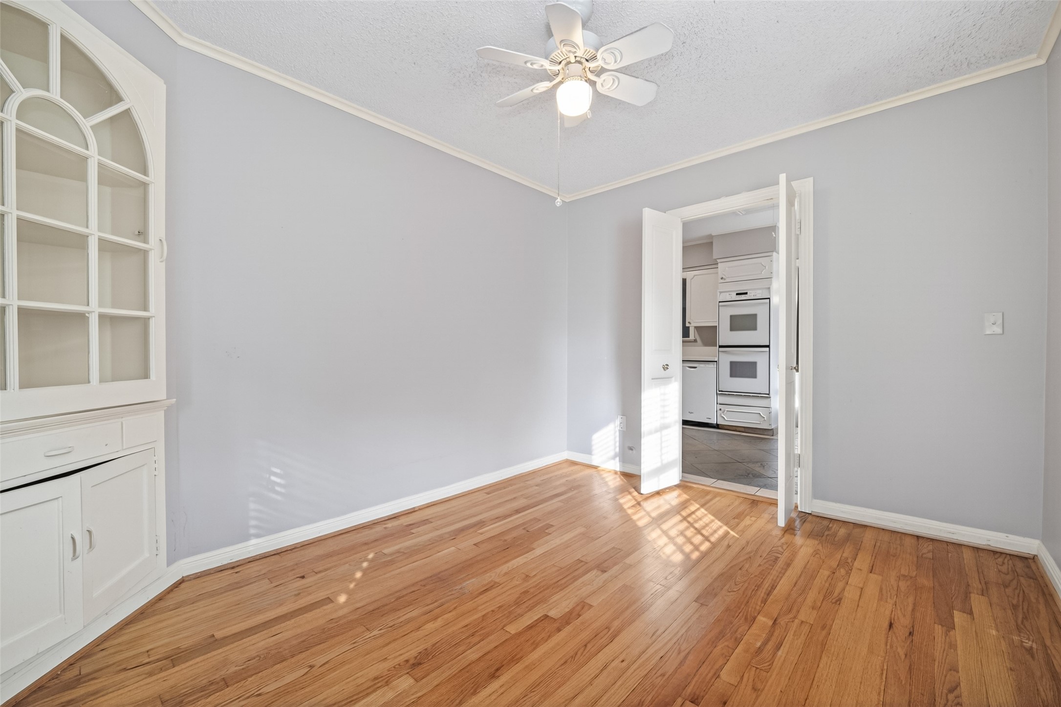 3731 Drake Street Houston, TX 77005 - Photo 19 of 36