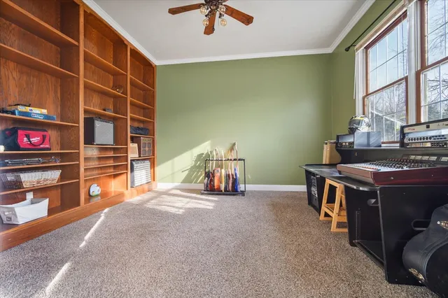 $475,000 | 8 Stetson Drive, Bloomington, IL 61701