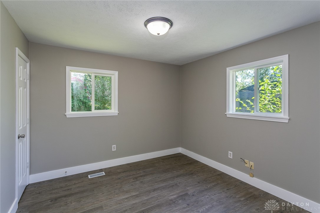 1321 Lee Road Troy, OH 45373 - Photo 15 of 27 Gallery Image 15