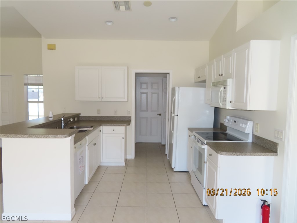 4553 Springview Circle LaBelle, FL 33935 - Photo 4 of 13