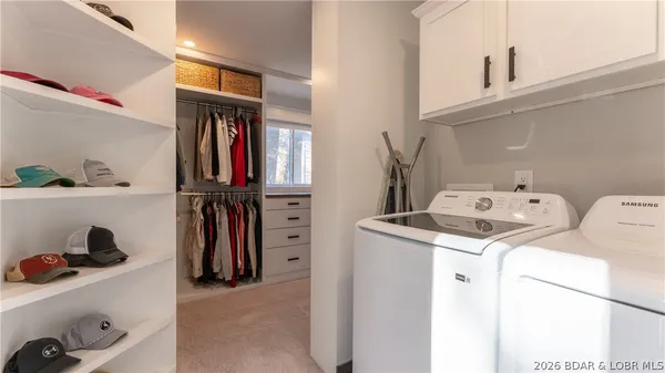 $1,400,000 | 1073 Country Club Drive, Lake Ozark, MO 65049