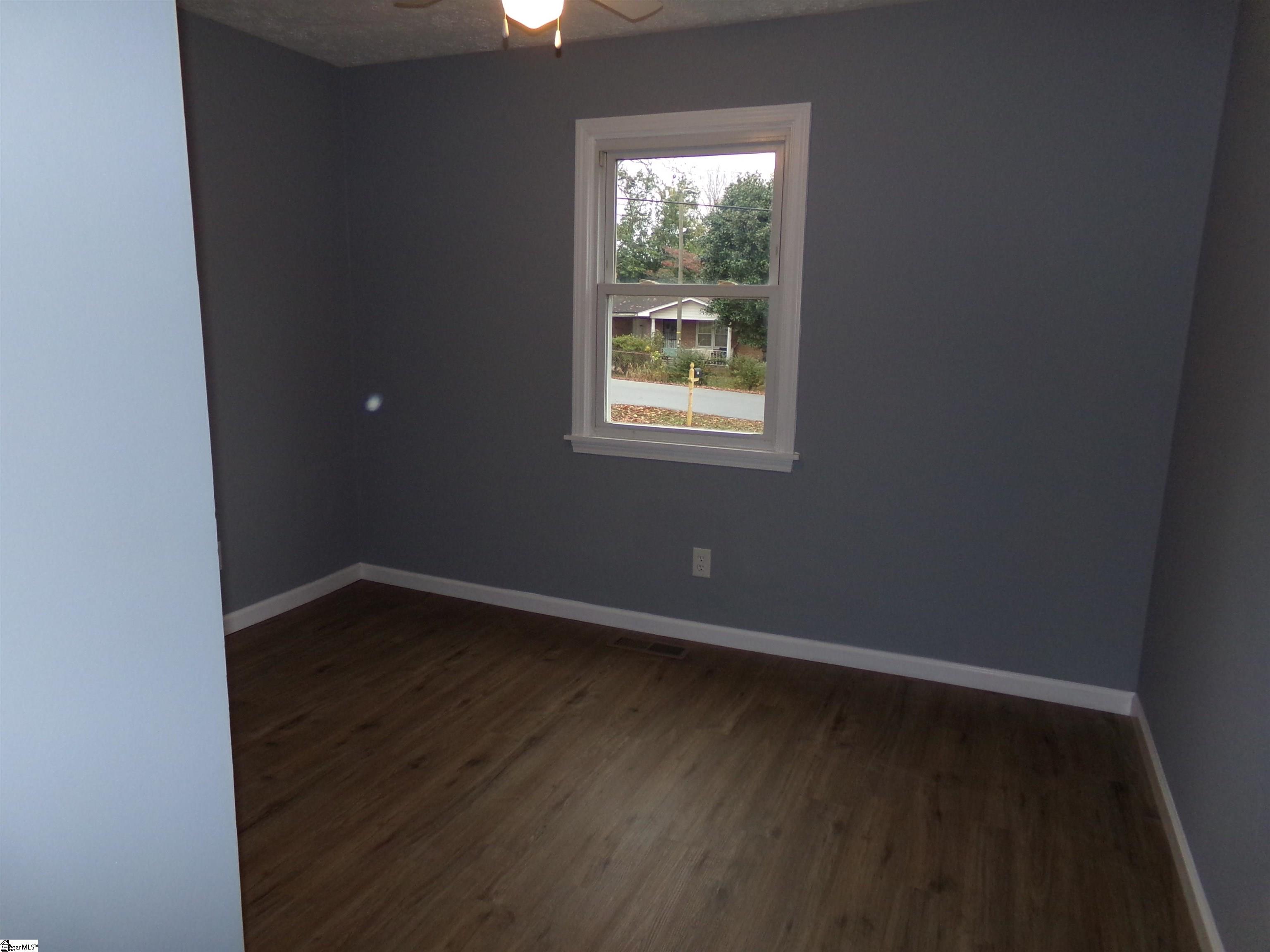 611 Bridwell Road Travelers Rest, SC 29690 - Photo 17 of 19