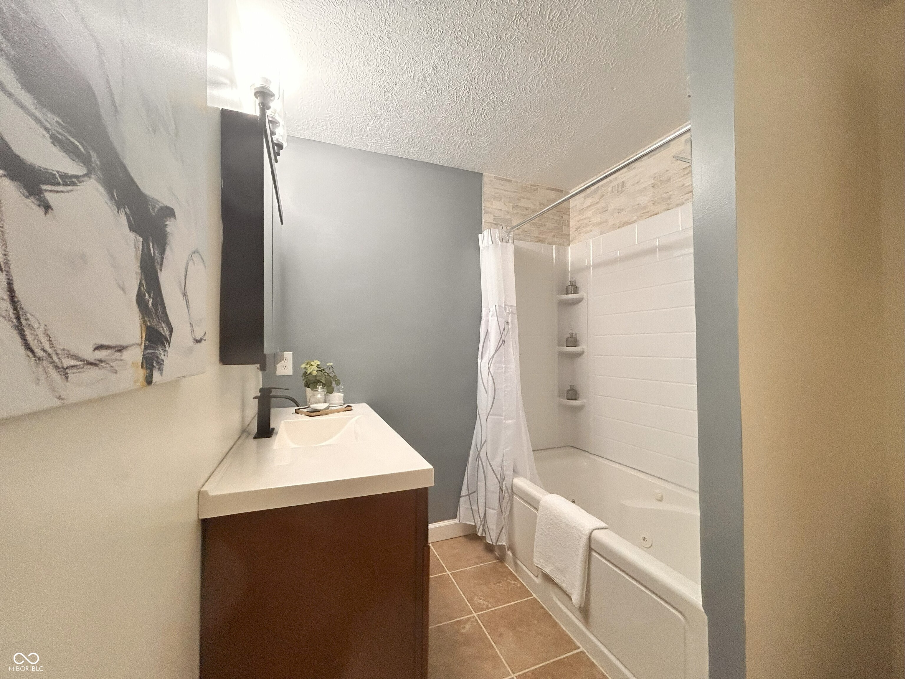 908 North Meadows Lane Greenfield, IN 46140 - Photo 28 of 53