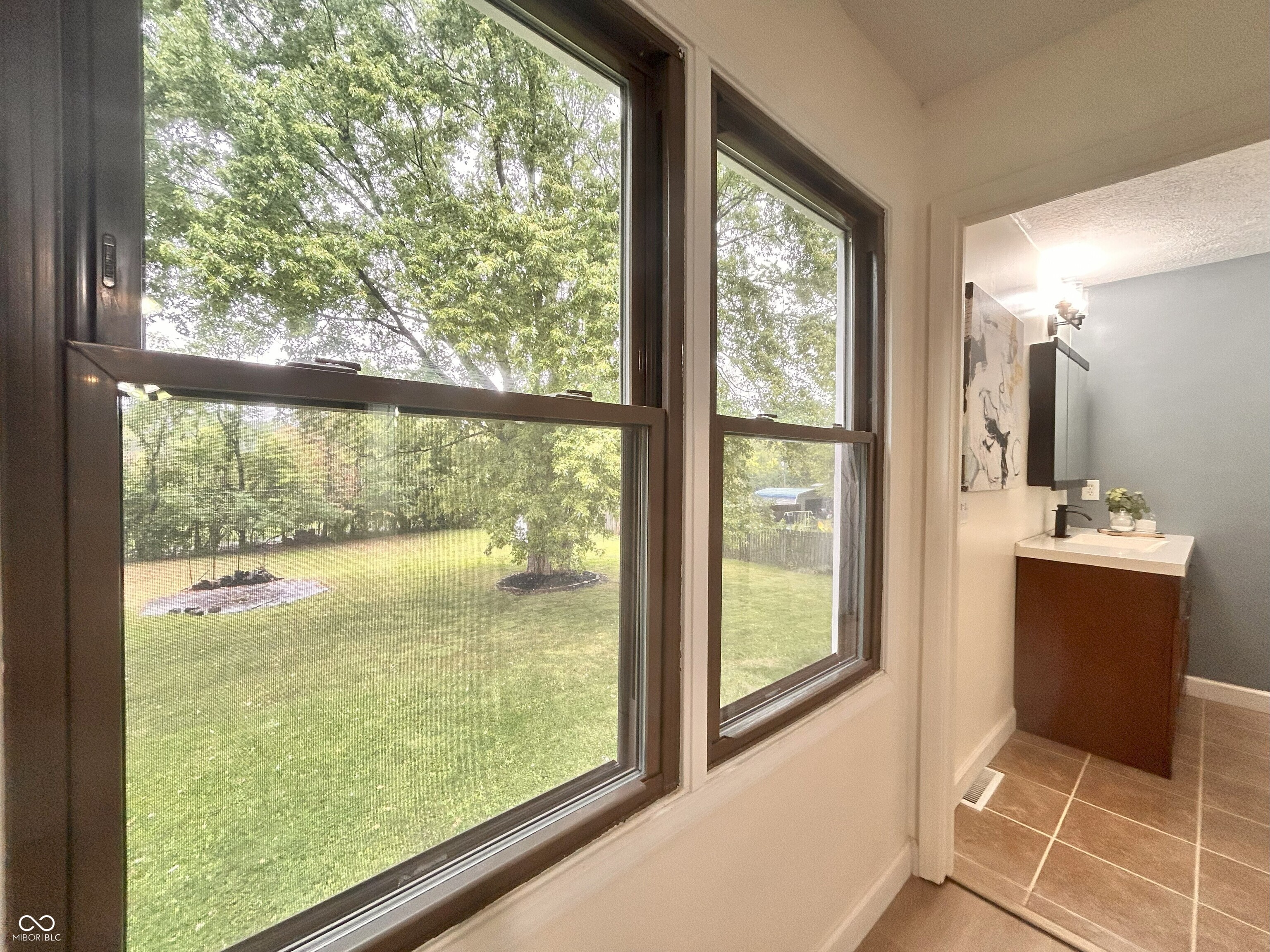 908 North Meadows Lane Greenfield, IN 46140 - Photo 30 of 53