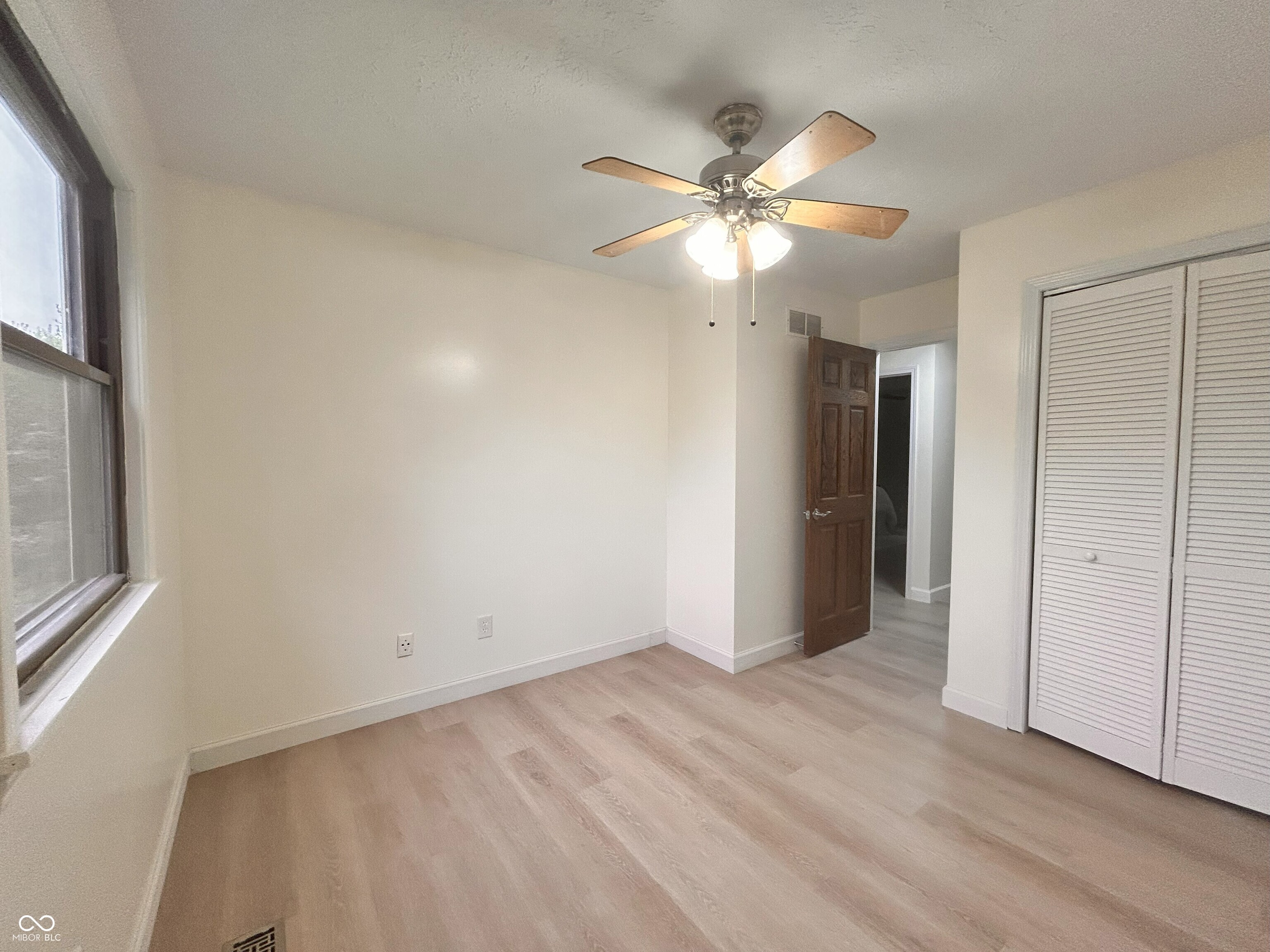 908 North Meadows Lane Greenfield, IN 46140 - Photo 35 of 53