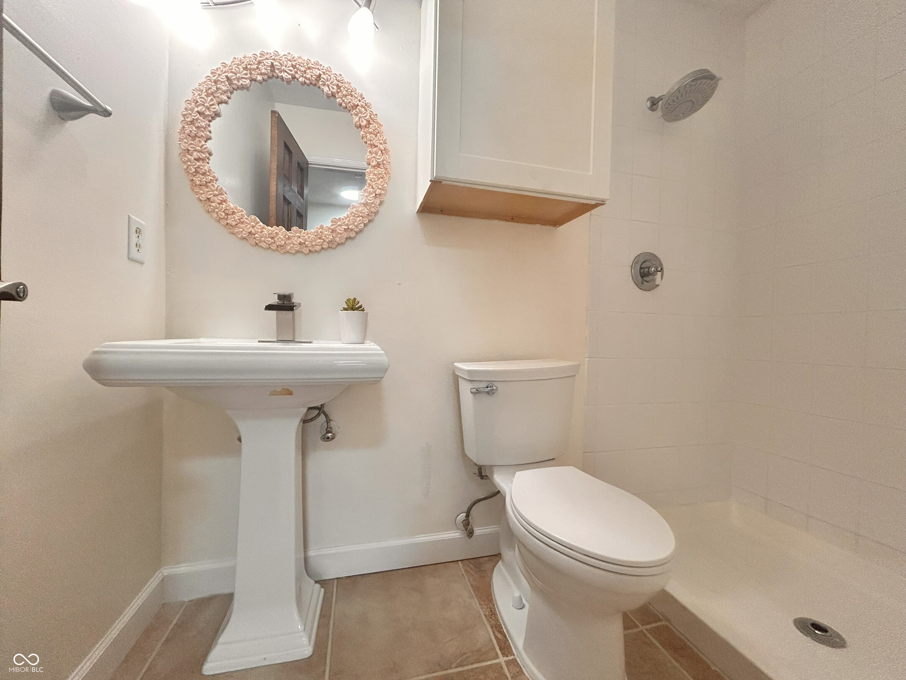 908 North Meadows Lane Greenfield, IN 46140 - Photo 45 of 53