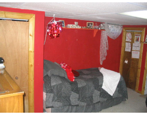 16 Sterling Road Agawam, MA 01001 - Photo 20 of 29 Gallery Image 20