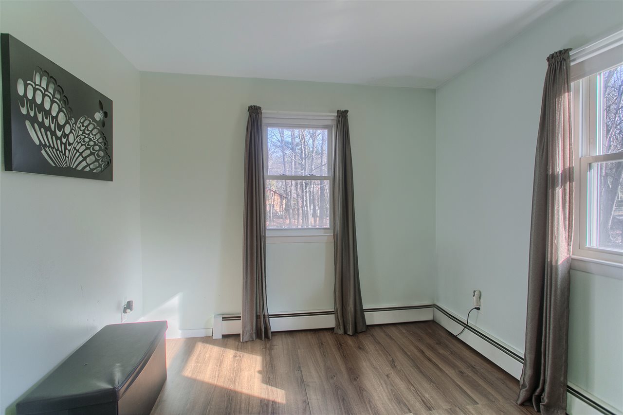 38 Greeley Road Pelham, NH 03076 - Photo 23 of 36