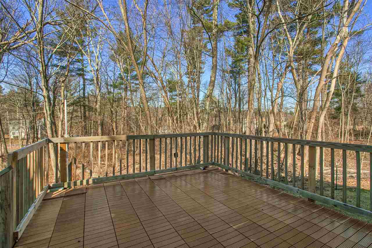 38 Greeley Road Pelham, NH 03076 - Photo 5 of 36