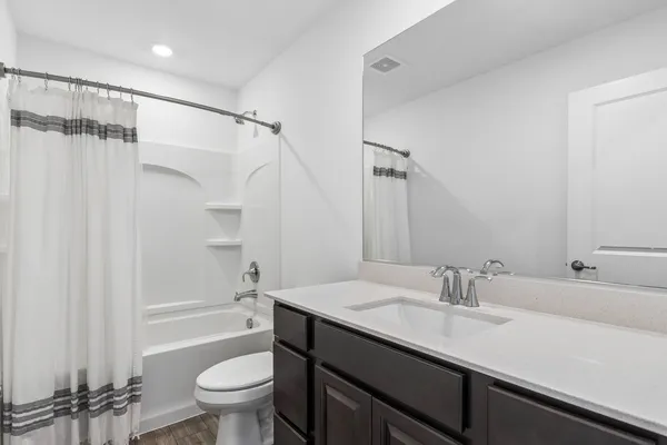 $400,000 | 307 Andrew Drive, Yorkville, IL 60560