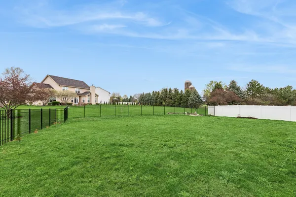 $400,000 | 307 Andrew Drive, Yorkville, IL 60560