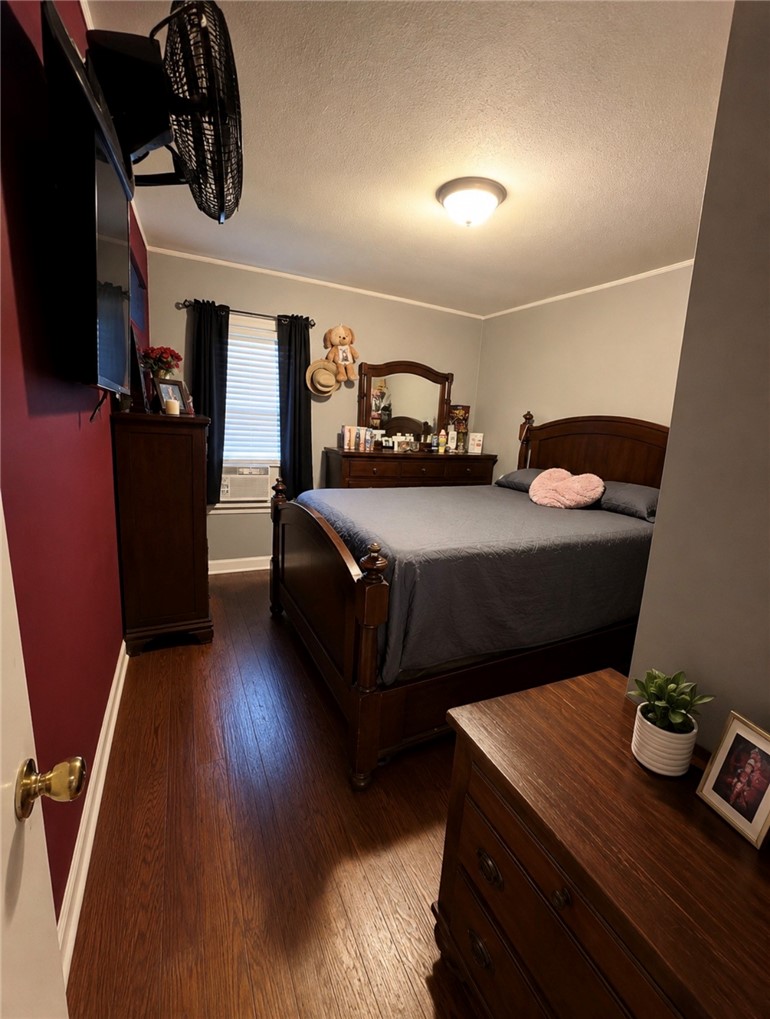 112 Butler Avenue Central Falls, RI 02863 - Photo 7 of 11