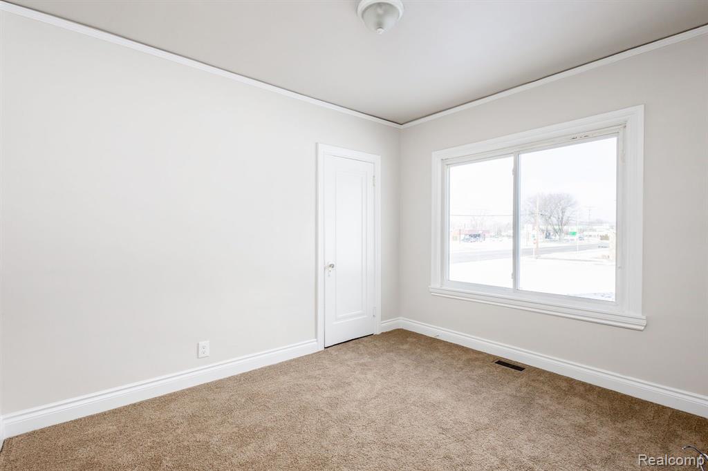 21770 Ryan (lower Level) Road Warren, MI 48091 - Photo 25 of 30