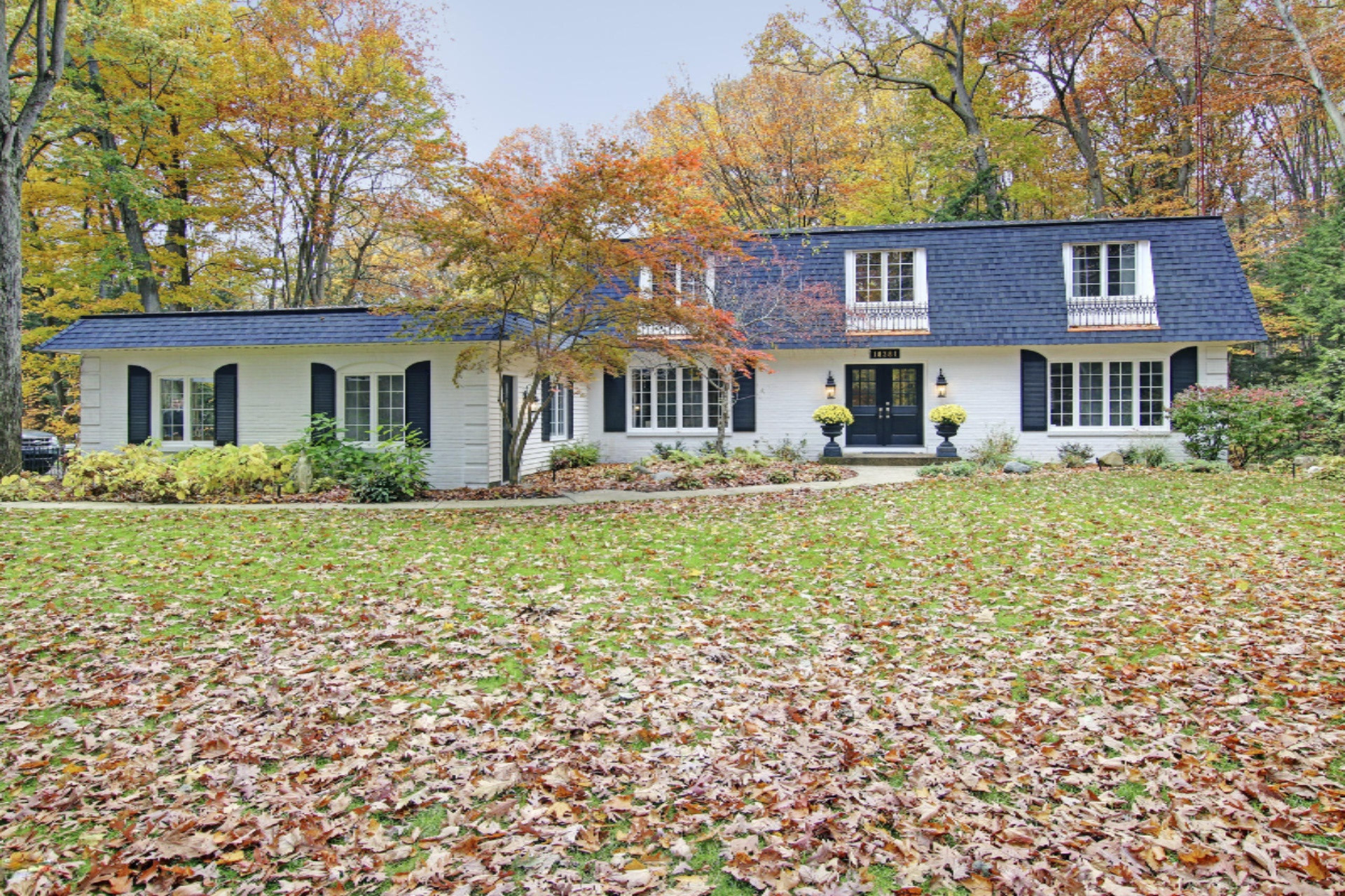18381 North Fruitport Road Spring Lake, MI 49456 - Photo 1 of 62 IMG_0424_5_6