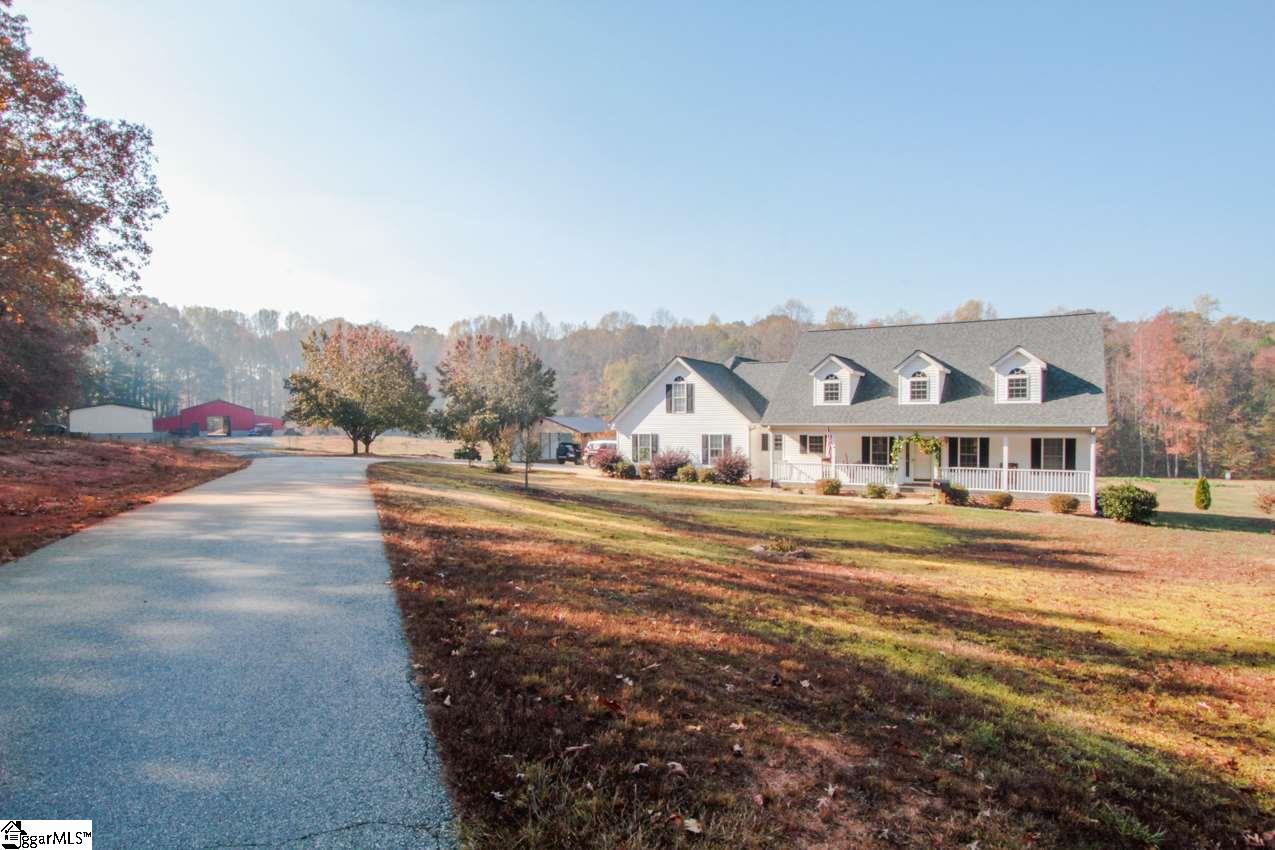 161 Hidden Acres Road Pendleton, SC 29670 - Photo 3 of 36