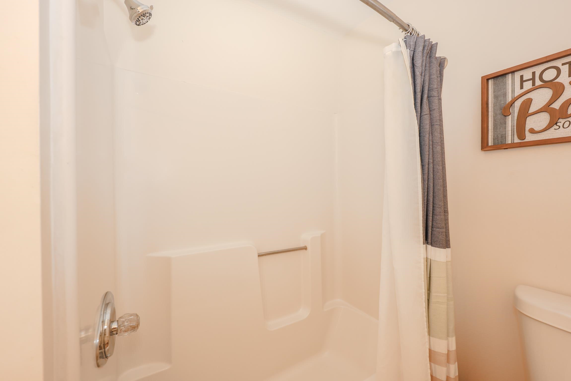 1465 Hooksett Road, Unit 28 Hooksett, NH 03106 - Photo 27 of 34