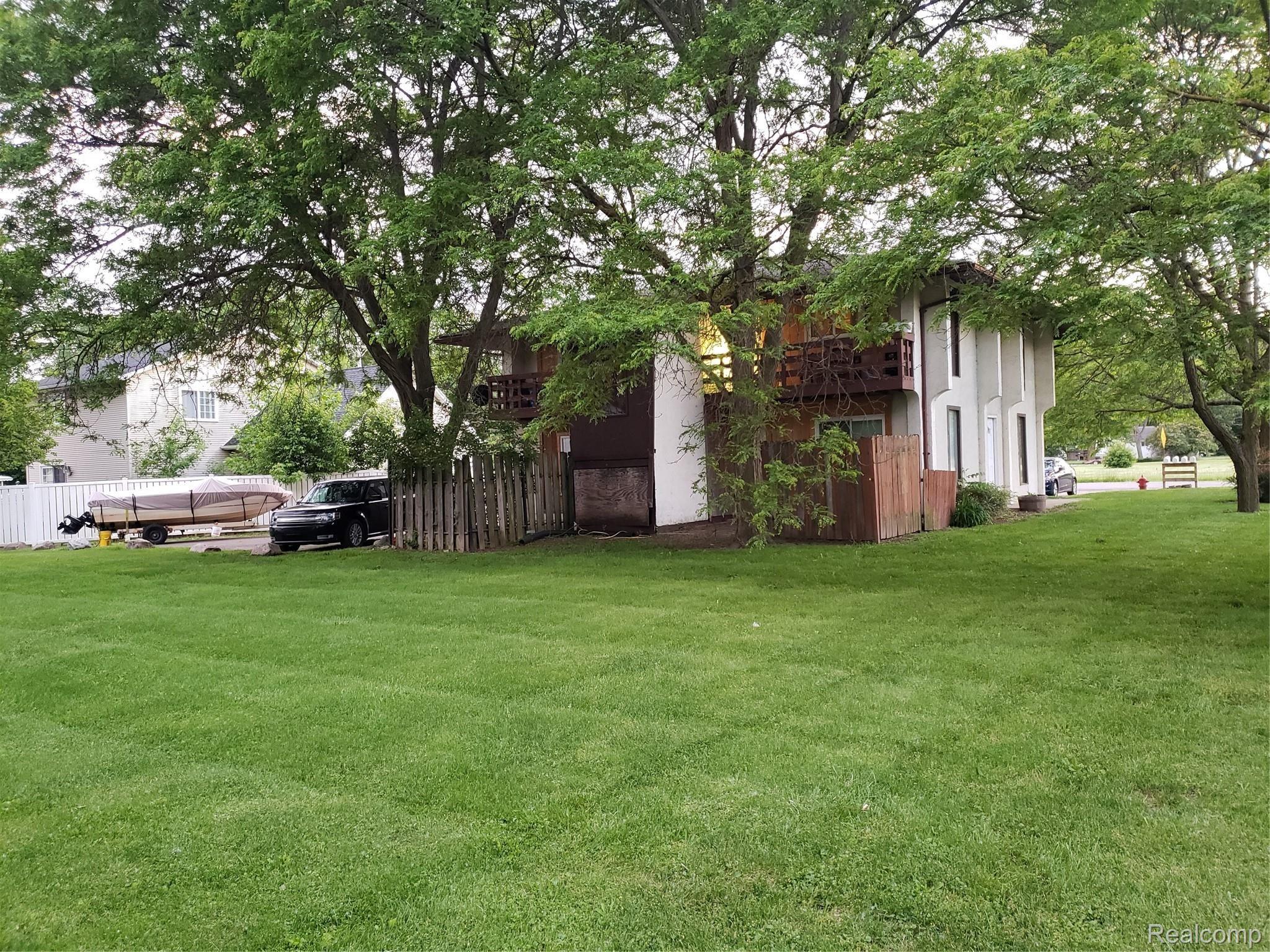 14980 Monroe Road Flat Rock, MI 48134 - Photo 10 of 13 14980 Monroe Rear Lot view.jpg