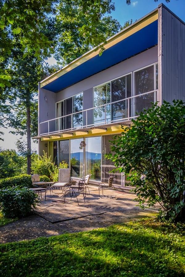 39 Quaker Bridge Road Ossining, NY 10562 - Photo 1 of 1 Gallery Image 1
