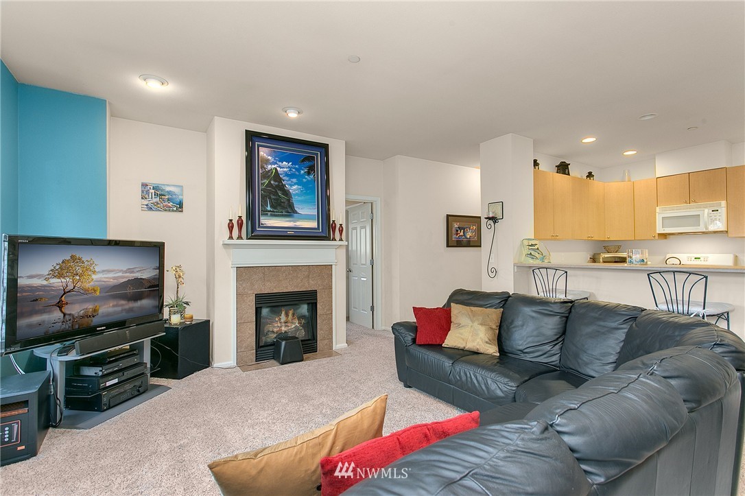 200 South 48th Street, Unit A Renton, WA 98055 - Photo 3 of 23 Gallery Image 3
