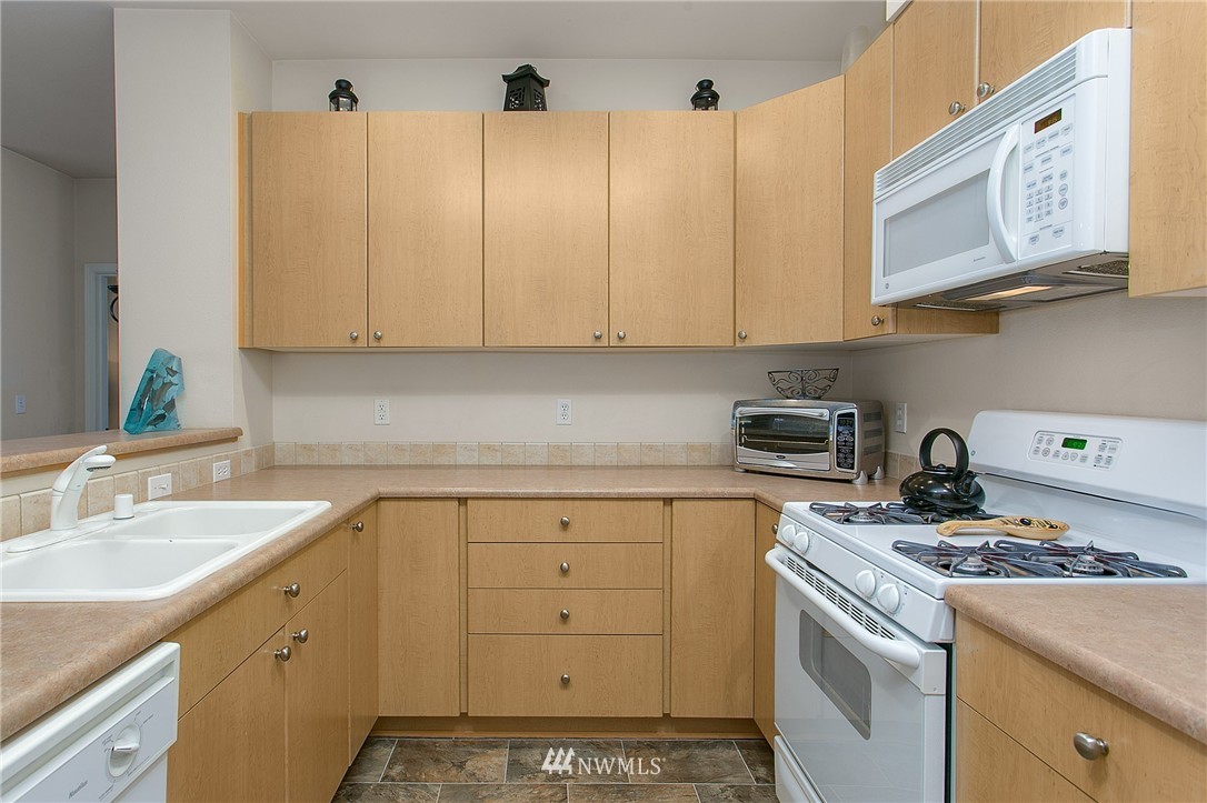 200 South 48th Street, Unit A Renton, WA 98055 - Photo 8 of 23 Gallery Image 8