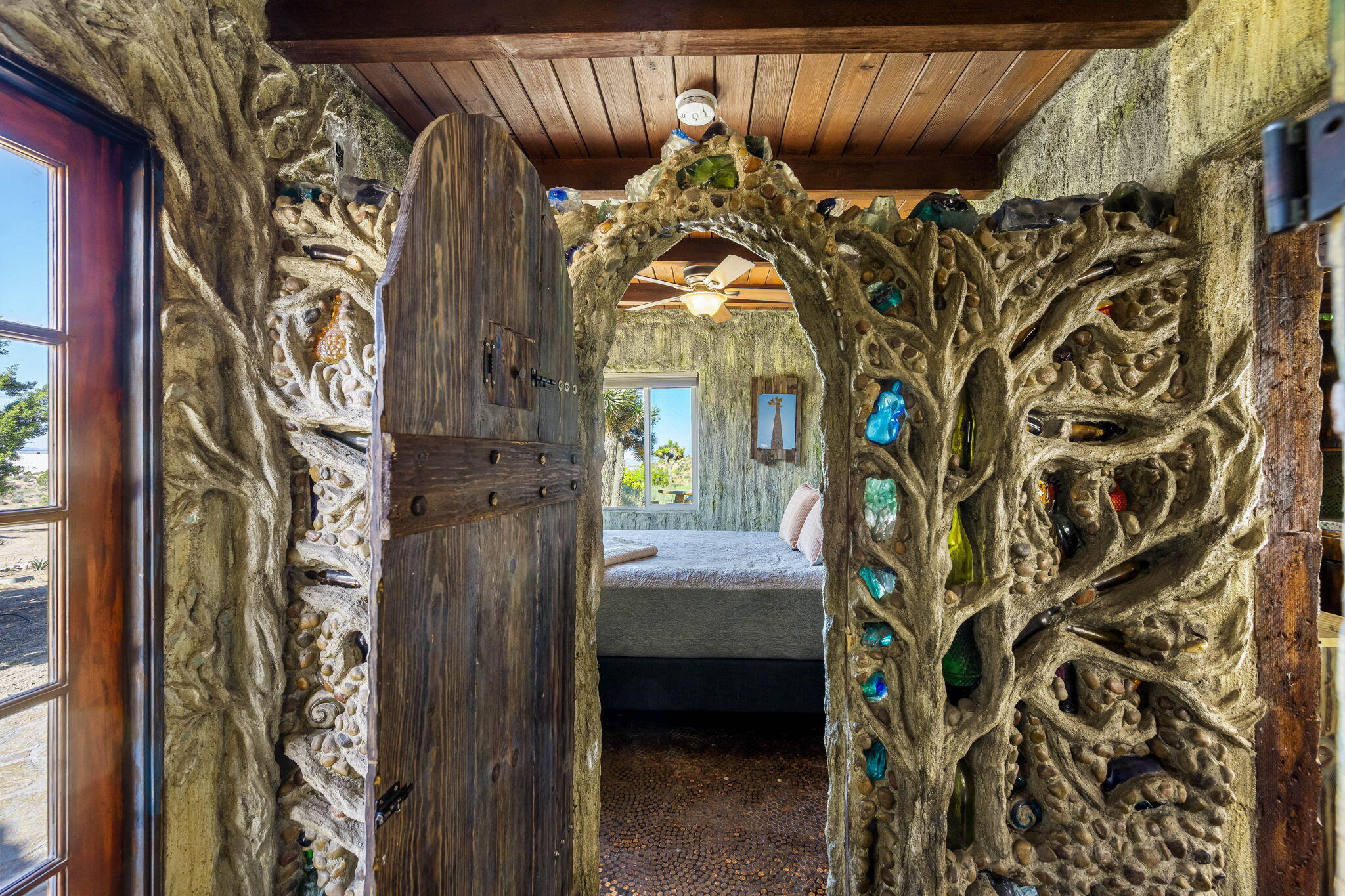 5845 Cholla Avenue Yucca Valley, CA 92284 - Photo 35 of 75 .