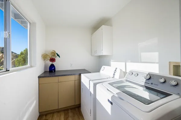 $1,350,000 | 5845 Cholla Avenue, Yucca Valley, CA 92284