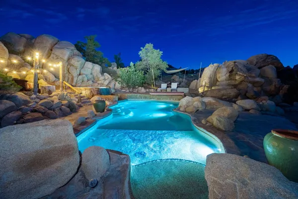 $1,350,000 | 5845 Cholla Avenue, Yucca Valley, CA 92284