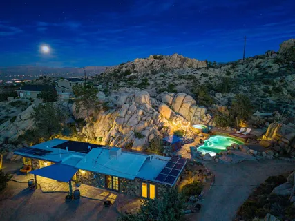 $1,350,000 | 5845 Cholla Avenue, Yucca Valley, CA 92284