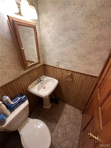 $324,900 | 594 Blanche Drive, St. Charles, MO 63303