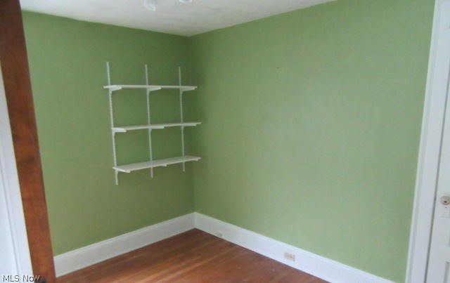 1602 Wood Road Cleveland, OH 44121 - Photo 4 of 13 bed 1