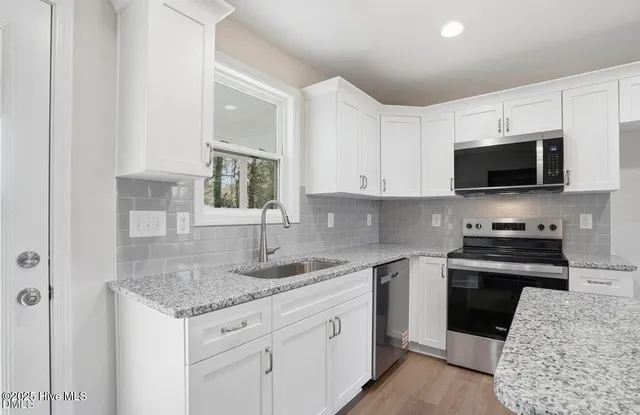 $189,900 | 214 Rae Street, Warsaw, NC 28398