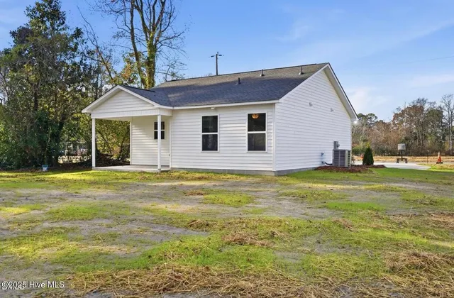$189,900 | 214 Rae Street, Warsaw, NC 28398