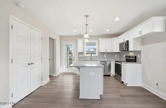 $189,900 | 214 Rae Street, Warsaw, NC 28398