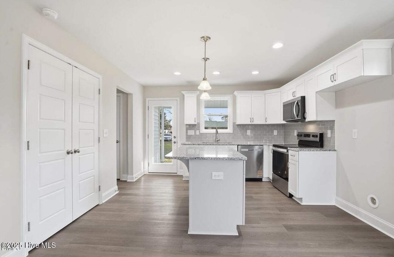 214 Rae Street Warsaw, NC 28398 - Photo 10 of 28 IMG_5782