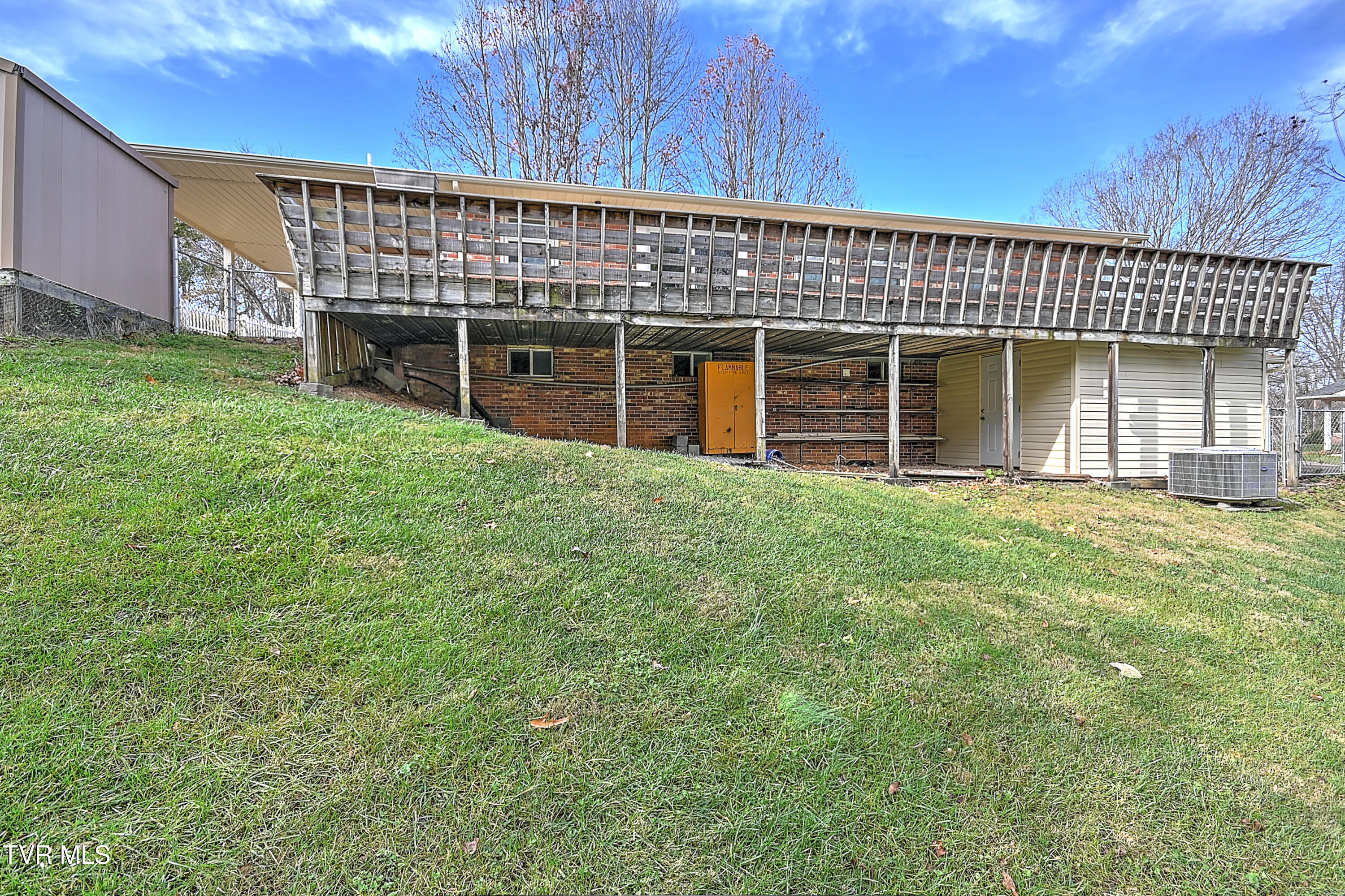 465 Merman Road Kingsport, TN 37663 - Photo 47 of 51 465 Merman RK-57