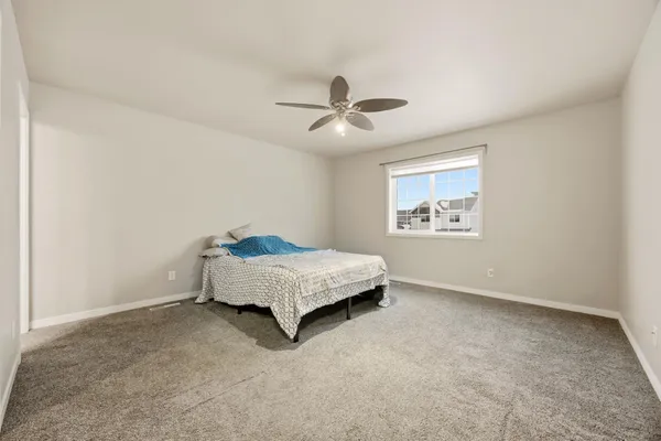 $299,900 | 939 Eaglewood Avenue, West Fargo, ND 58078