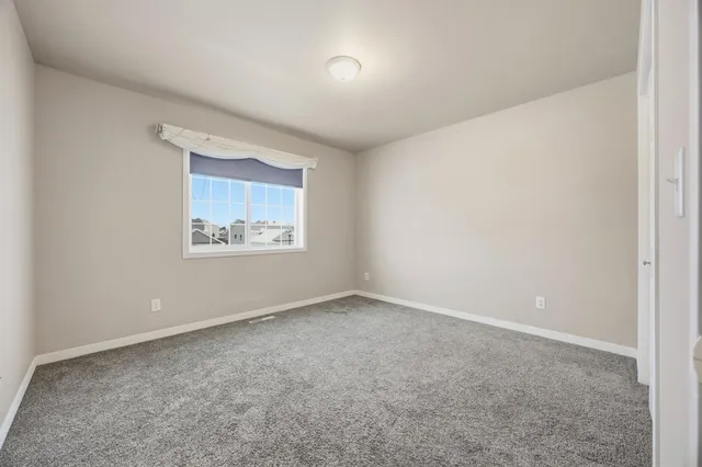 $299,900 | 939 Eaglewood Avenue, West Fargo, ND 58078