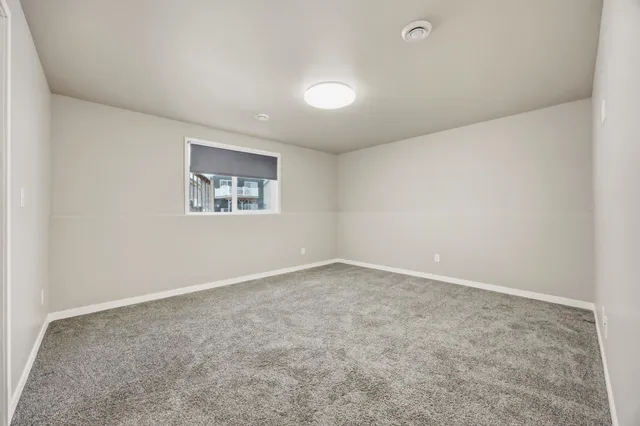 $299,900 | 939 Eaglewood Avenue, West Fargo, ND 58078