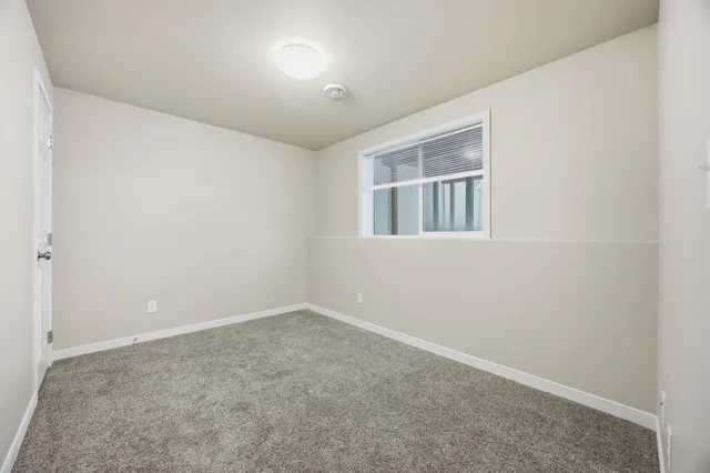 $299,900 | 939 Eaglewood Avenue, West Fargo, ND 58078