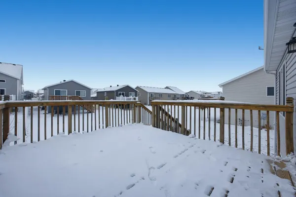 $299,900 | 939 Eaglewood Avenue, West Fargo, ND 58078