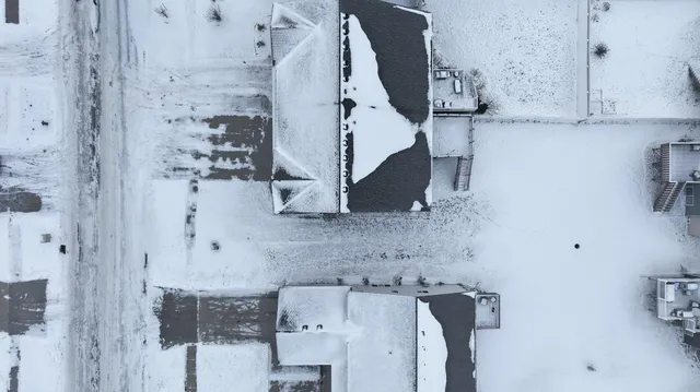 $299,900 | 939 Eaglewood Avenue, West Fargo, ND 58078