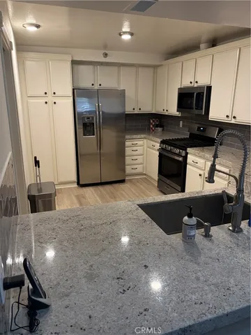 $4,500 | 240 Nice Lane, Unit 101, Newport Beach, CA 92663