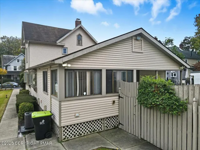 $499,000 | 818 Thomas Street, Stroudsburg, PA 18360