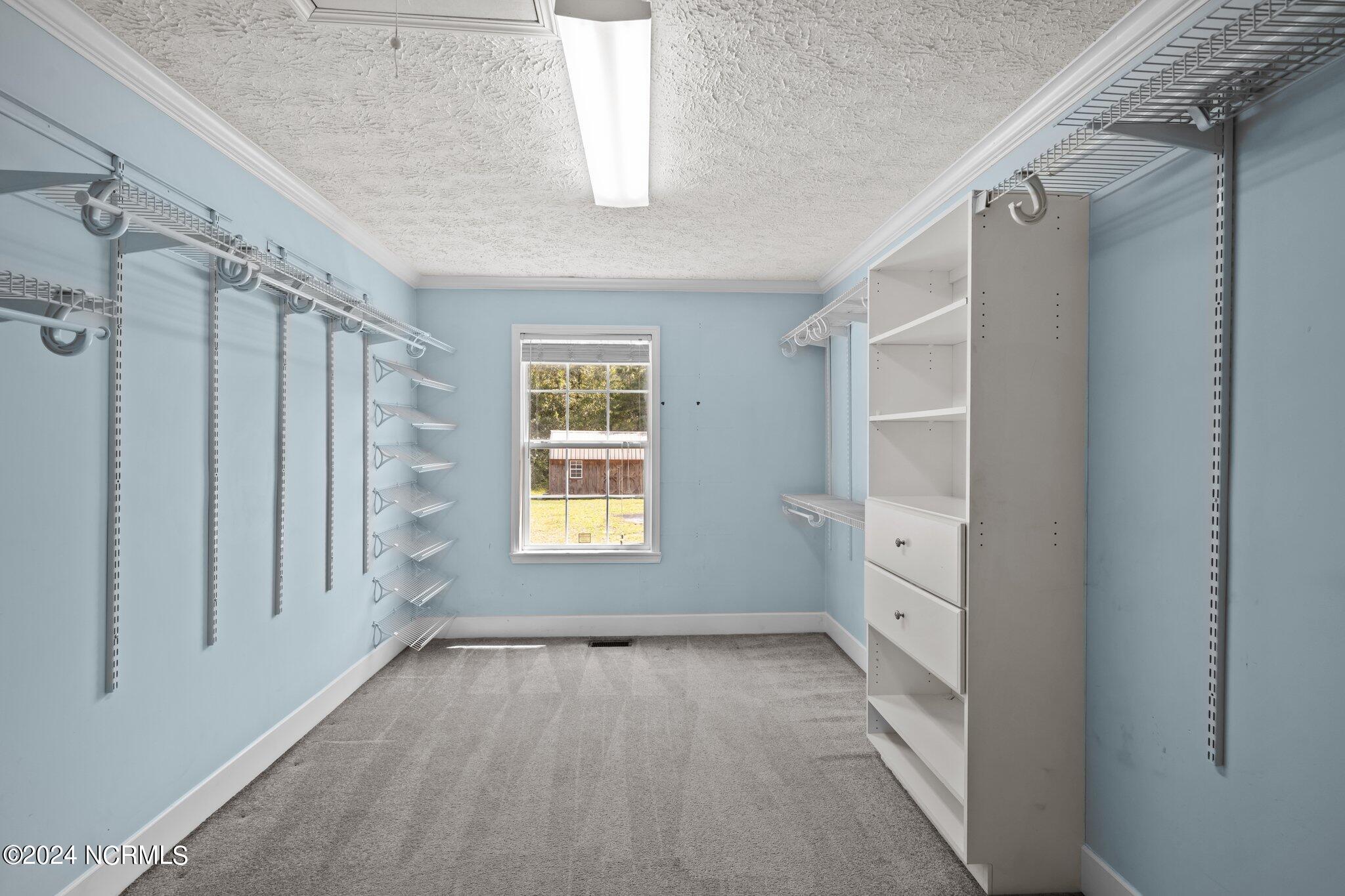6016 Linson Road New Bern, NC 28560 - Photo 18 of 44 Master Closet
