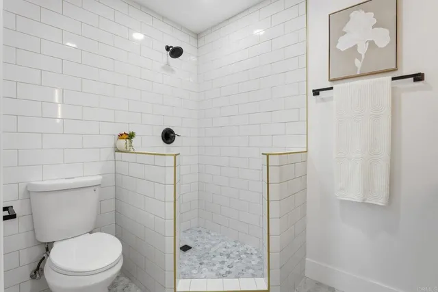 $1,699,000 | 3046 Whittier Street, San Diego, CA 92106