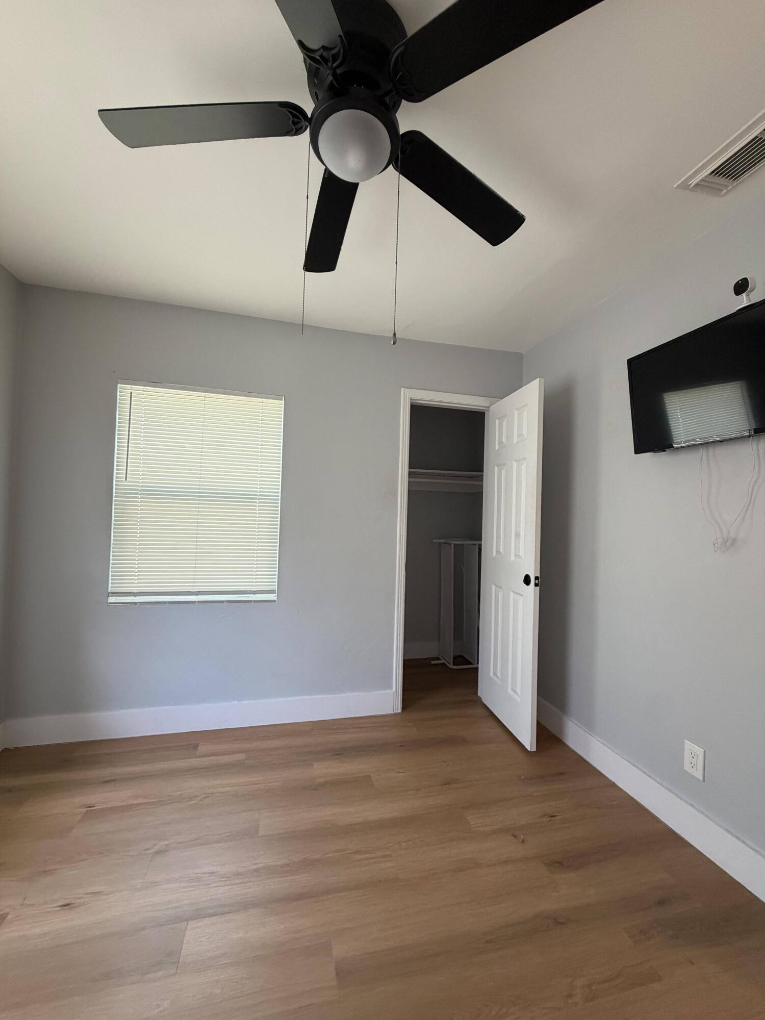 217 East 24th Street Riviera Beach, FL 33404 - Photo 11 of 17 WhatsApp Image 2026-08-13 at 09.13.22